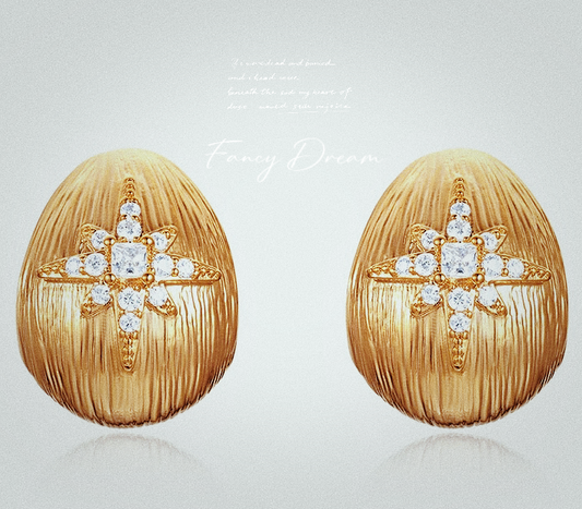 Lace Ball with Eight Wan Star