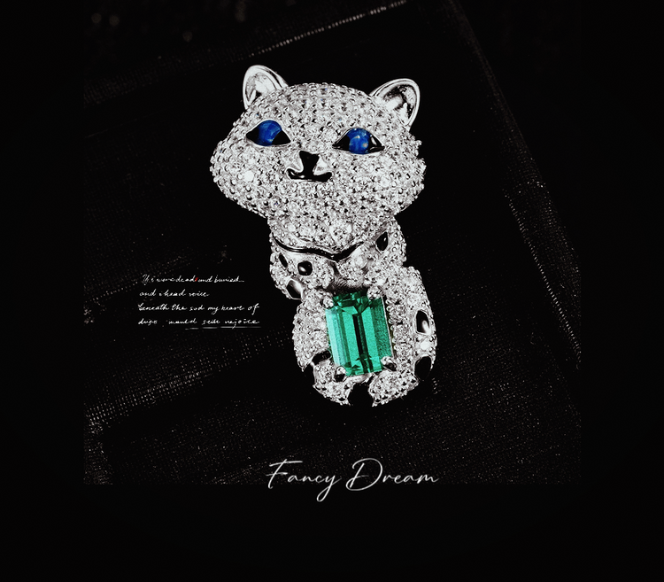 Blue Eyes Cool Cat