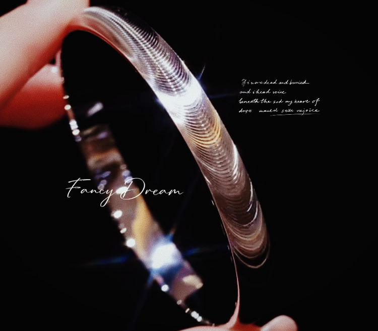 Wasser Bangle