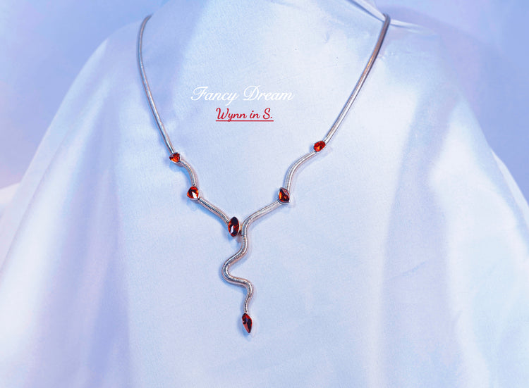 Serpent's graceful Dance