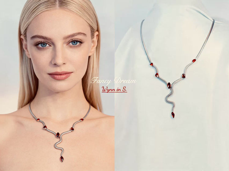 Serpent's graceful Dance